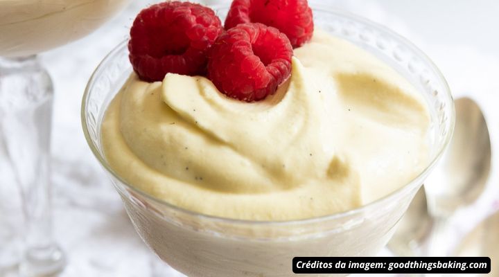Mousse de Baunilha Cremoso e Fácil: Receita Rápida