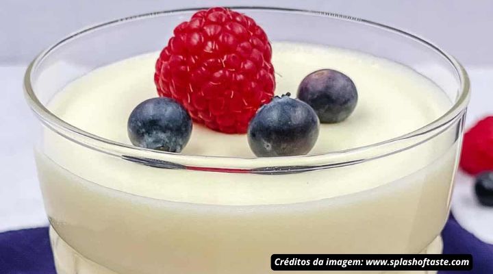 Mousse de Chocolate Branco Cremoso e Fácil Sem Gelatina